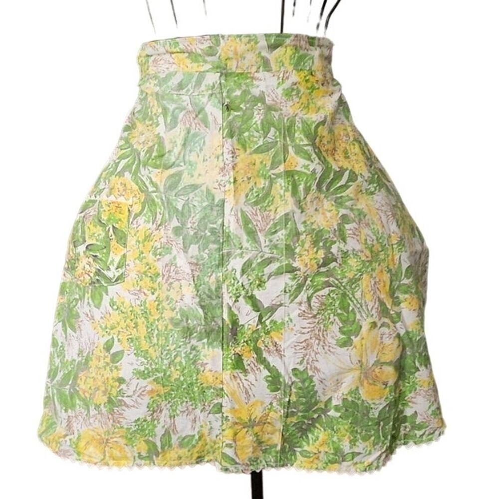 Vtg Floral Yellow and Green Handmade half Apron Waist 15" Lgth 19" Ties 19"x2